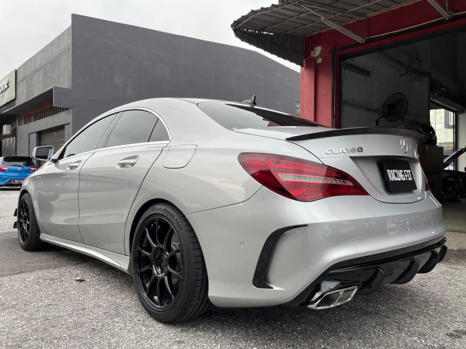 W117 CLA FACELIFT CLA45 BODYKIT CONVERSION